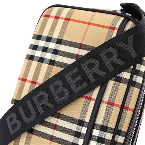 burberry mens chain|burberry handbags men.